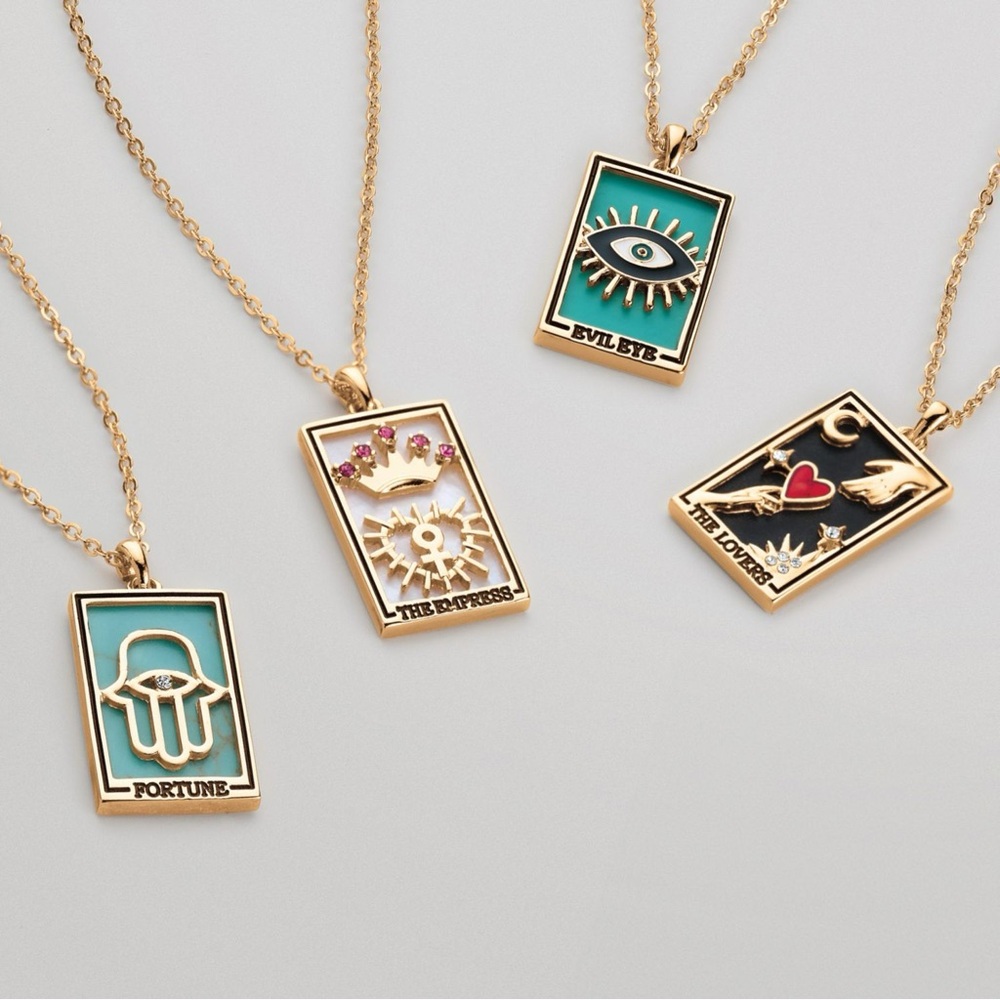 Fortune Mystic Tarot Card Necklace - Picture 7 of 8